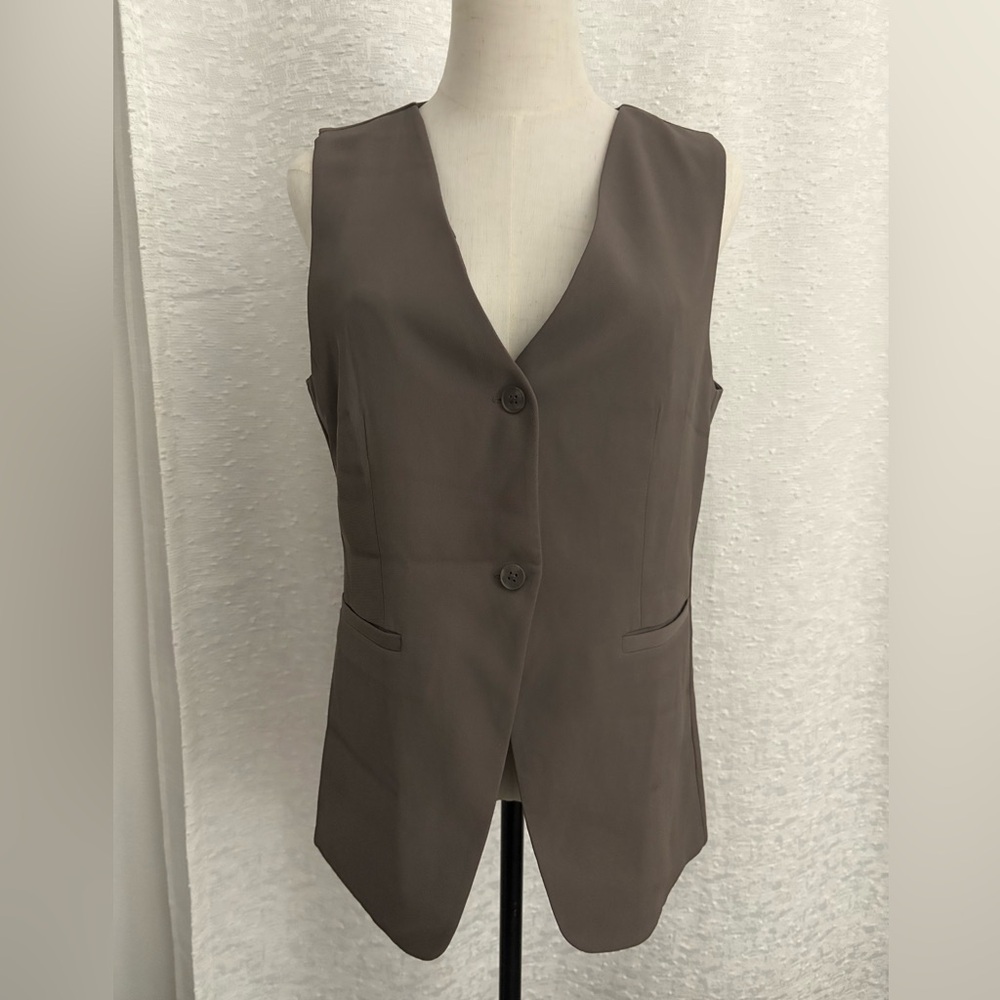 GAP Mushroom Button-Up Vest NWT
